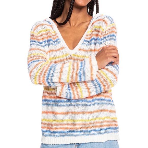 🌸ROXY Snow White Rainbow Sweater🌸 - Picture 1 of 8